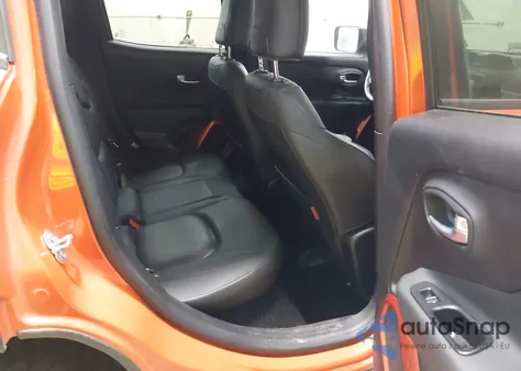 2017 Jeep Renegade Trailhawk 4X4 from USA, damaged, VIN ZACCJBCB5HPF60296